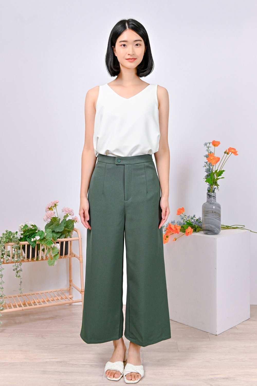 MIN PANTS IN PINE GREEN