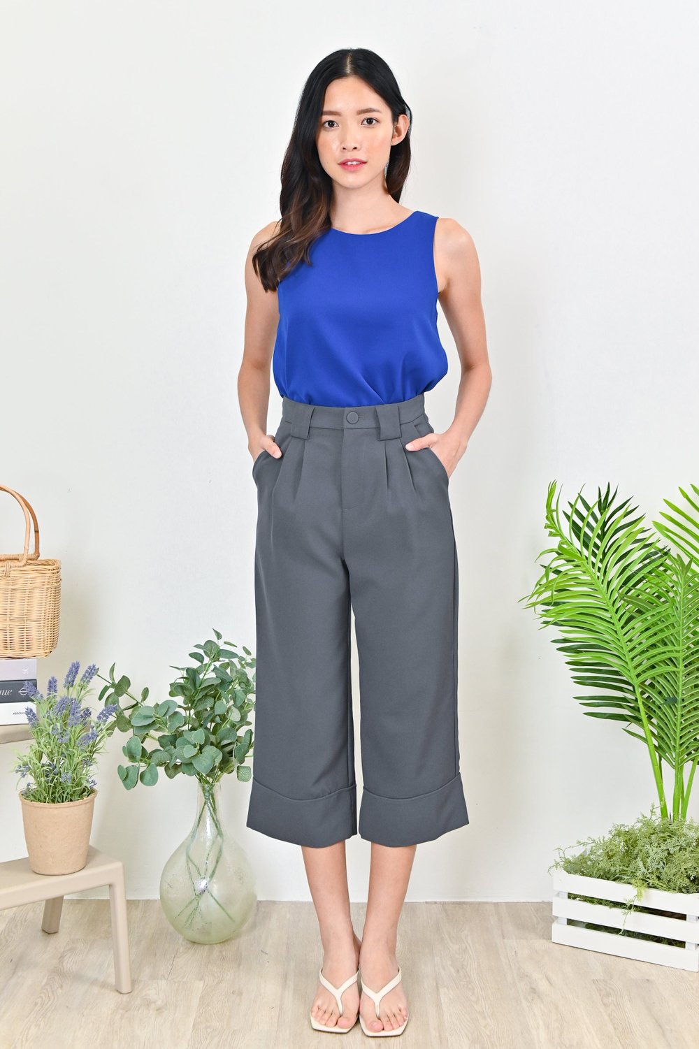 NIKKI CULOTTES IN GREY