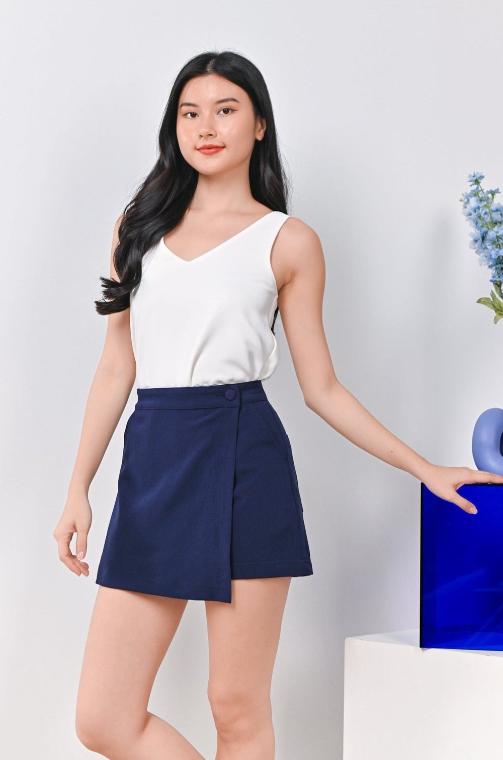 SYNIA SKORTS IN NAVY