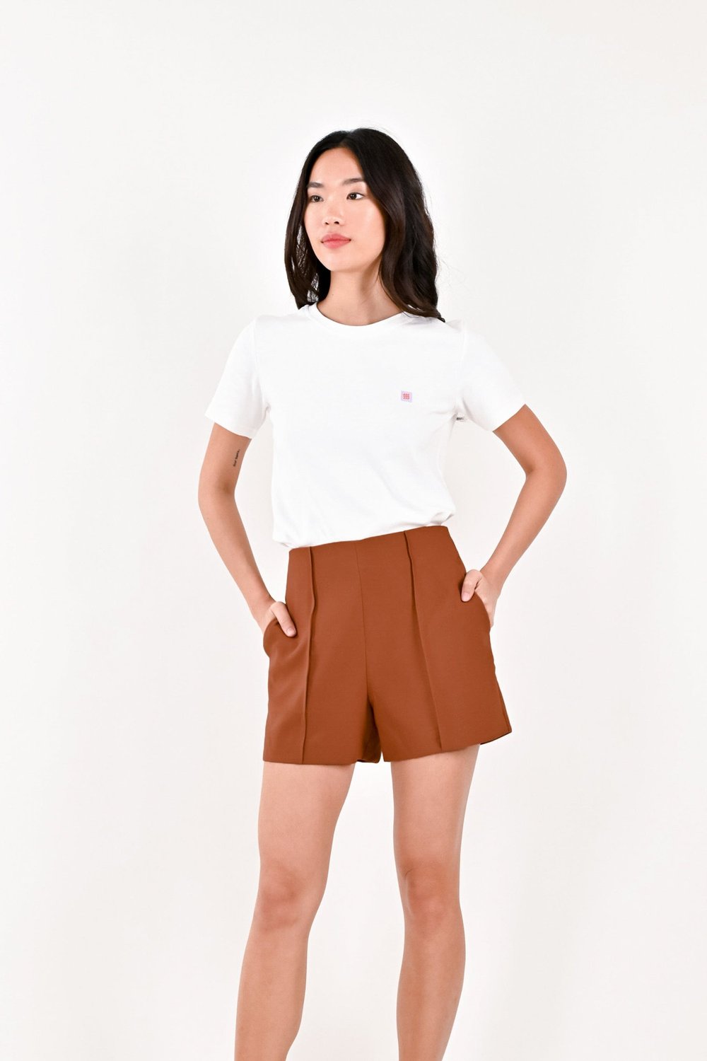 VERON SHORTS IN CAMEL