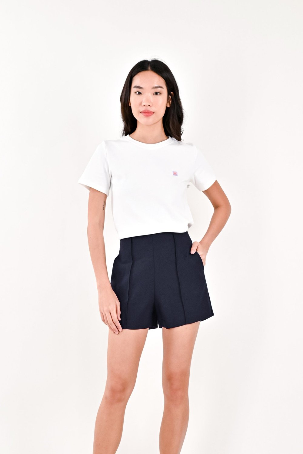 VERON SHORTS IN NAVY