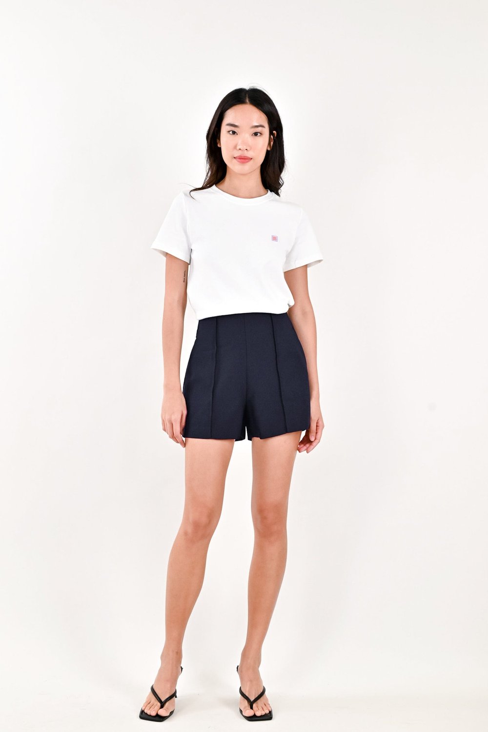 VERON SHORTS IN NAVY