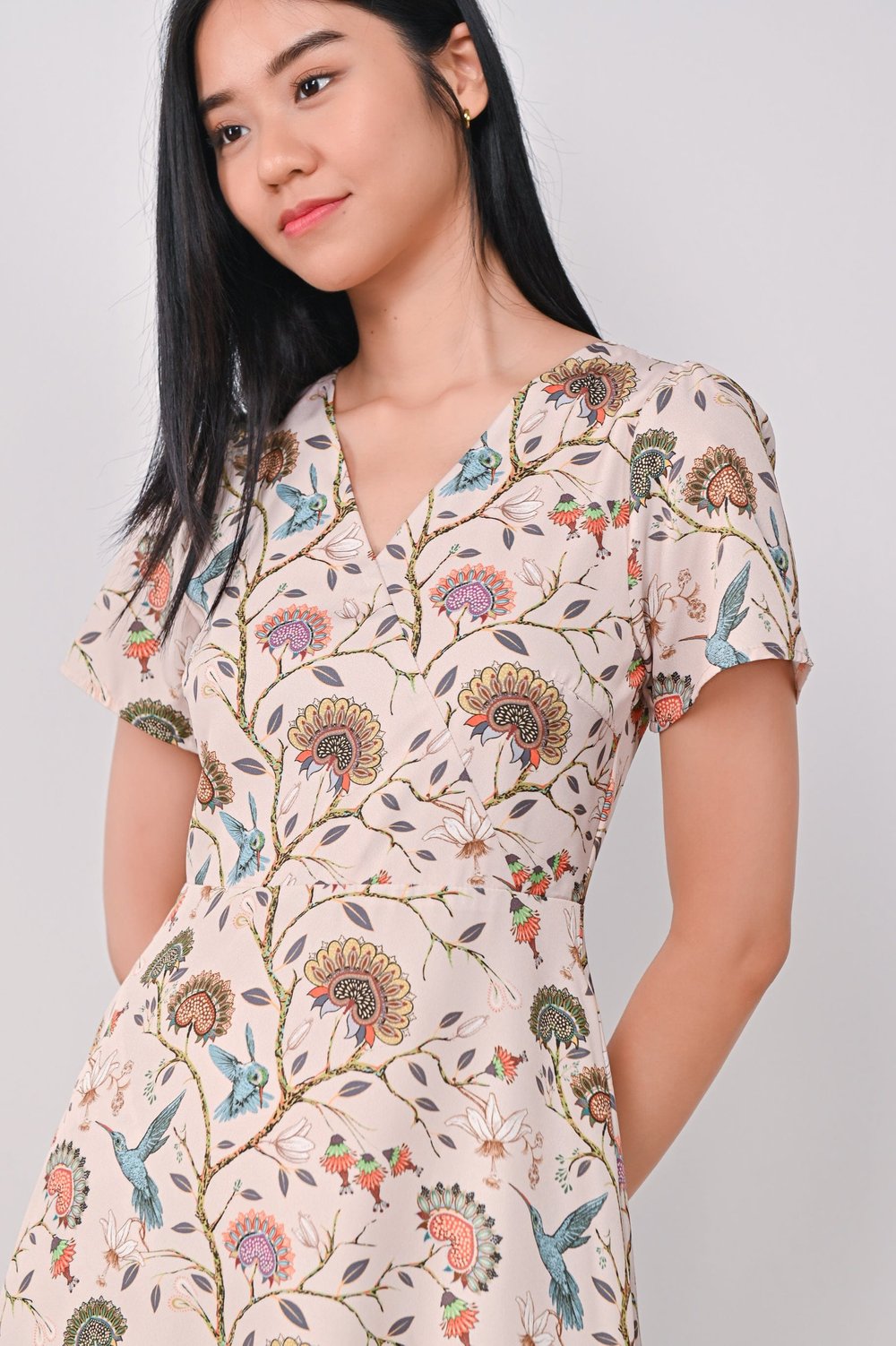 BLESSINGS ON WINGS V-NECK DRESS BLESSINGS ON WINGS V-NECK DRESS