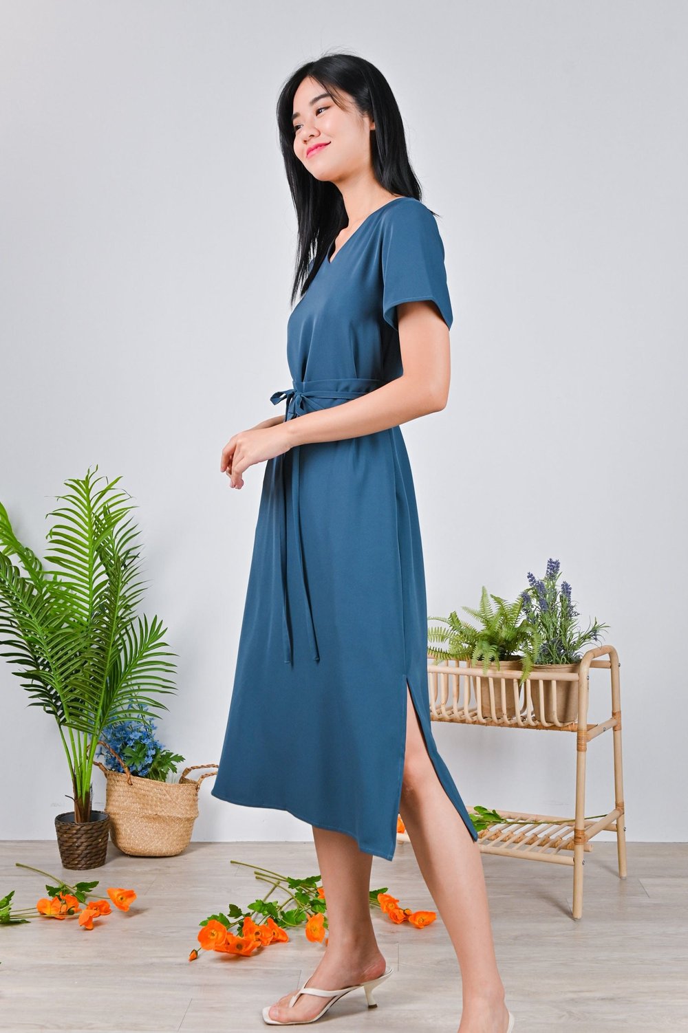 FANG SLEEVED MIDI DRESS IN TEAL