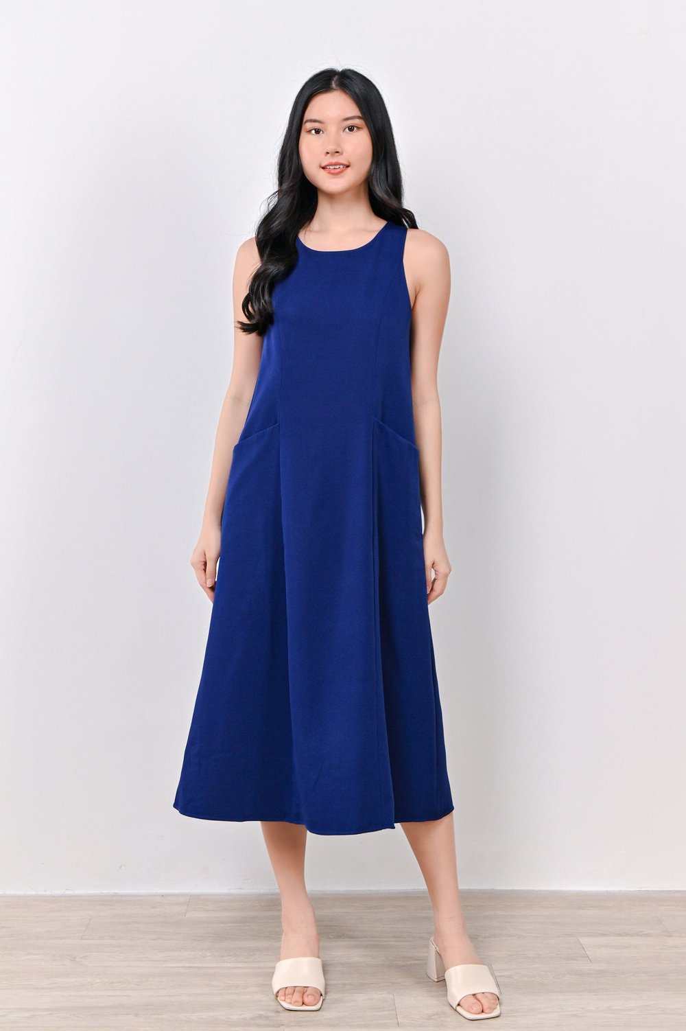 FERLENE PANEL DRESS IN BLUE FERLENE PANEL DRESS IN BLUE