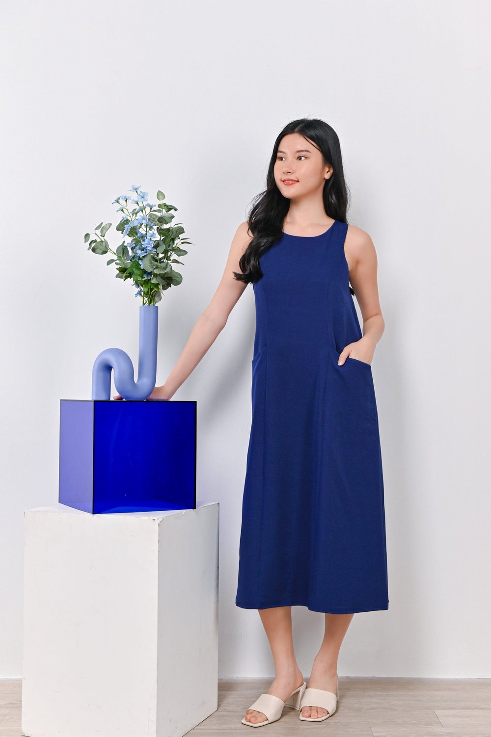 FERLENE PANEL DRESS IN BLUE FERLENE PANEL DRESS IN BLUE