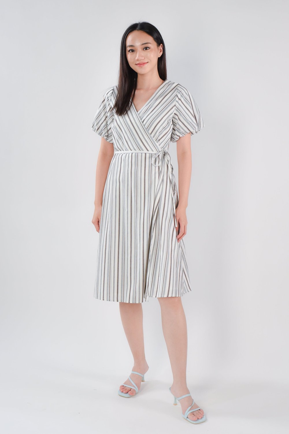 GERI PUFF-SLEEVES WRAP DRESS IN STRIPES