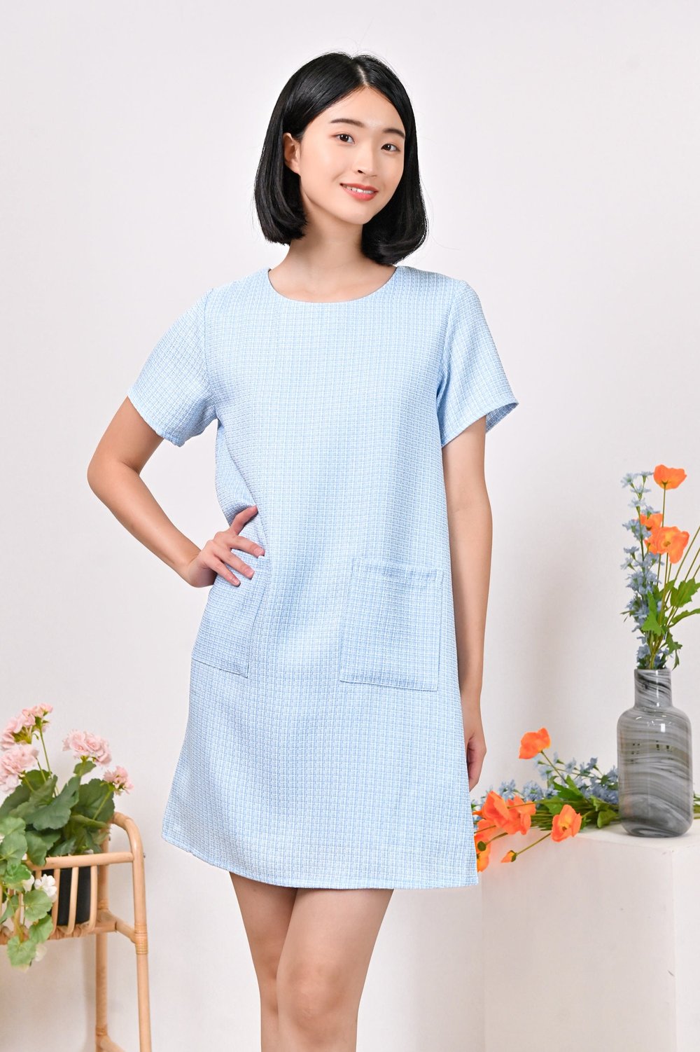 JOELLE SHIFT DRESS IN BLUE