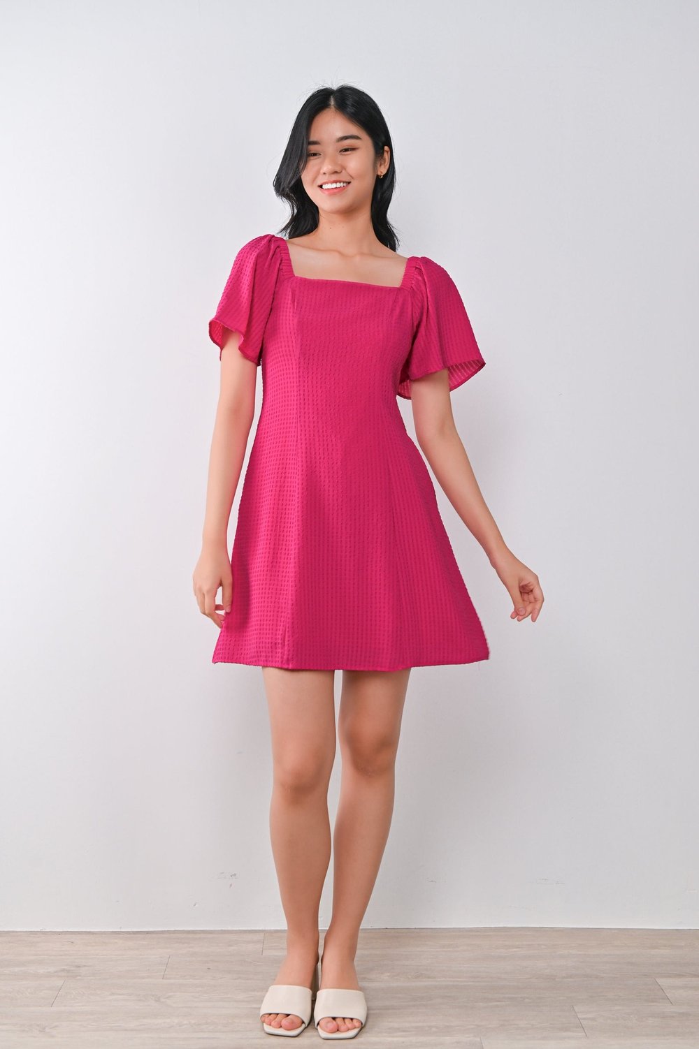 KARINA TEXTURED DRESS IN PINK