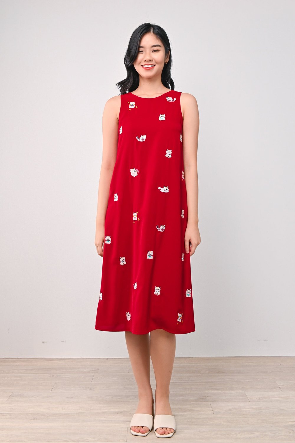 LUCKY CAT EMB. A-LINE DRESS IN RED