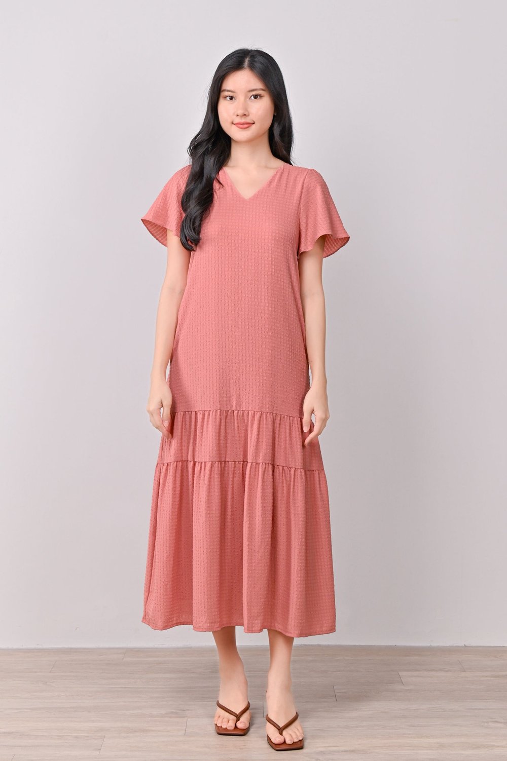 NARELLE SLEEVED TIERED DRESS IN TEA ROSE