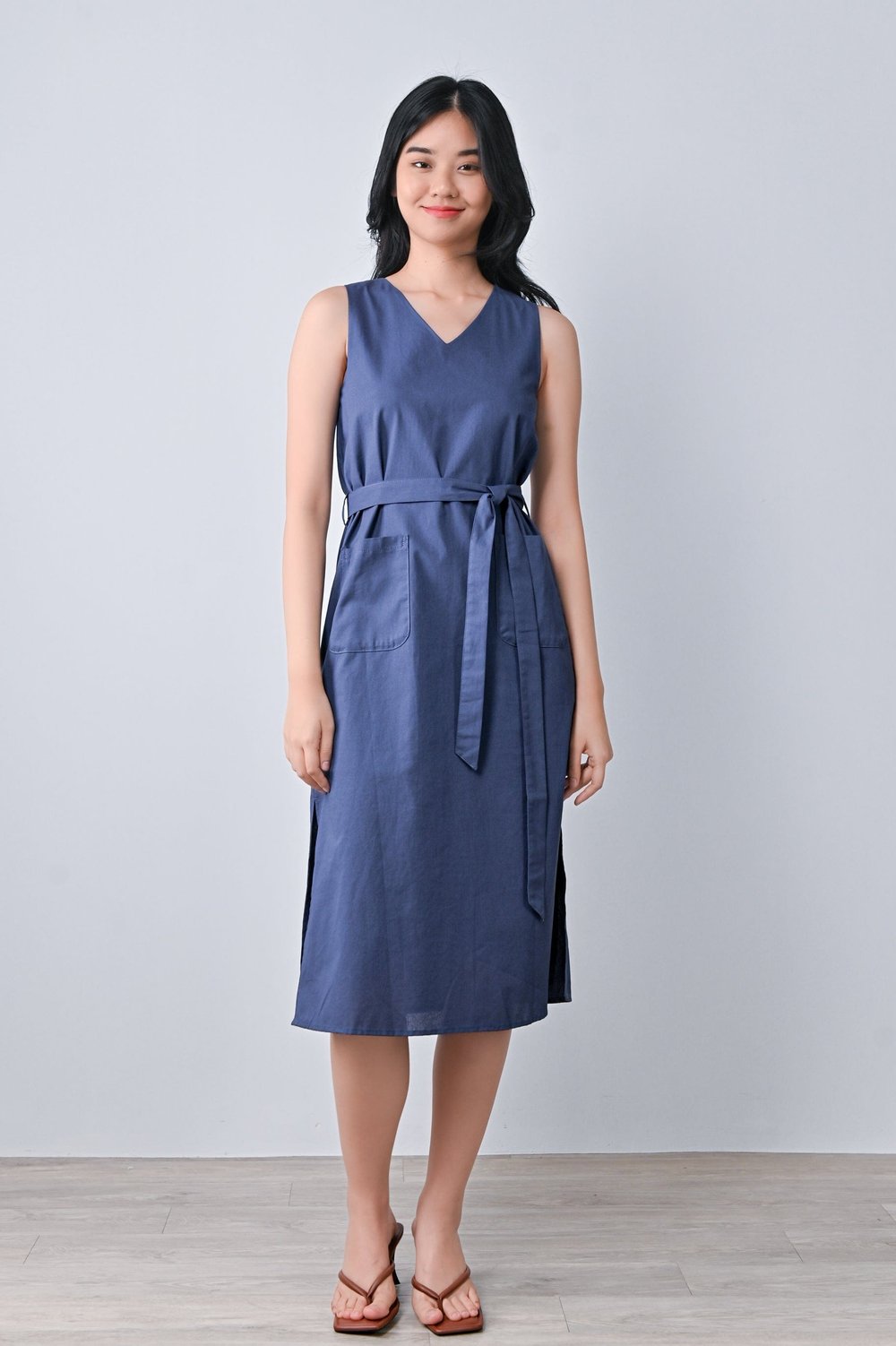 NARI COTTON DRESS IN MID BLUE