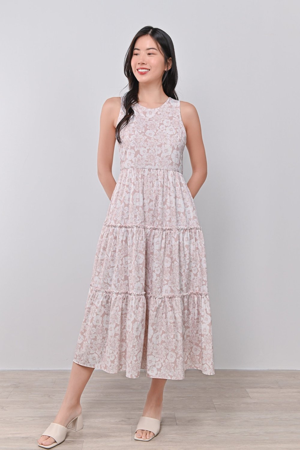 NUDE BLOOMS SLEEVELESS TIERED DRESS NUDE BLOOMS SLEEVELESS TIERED DRESS