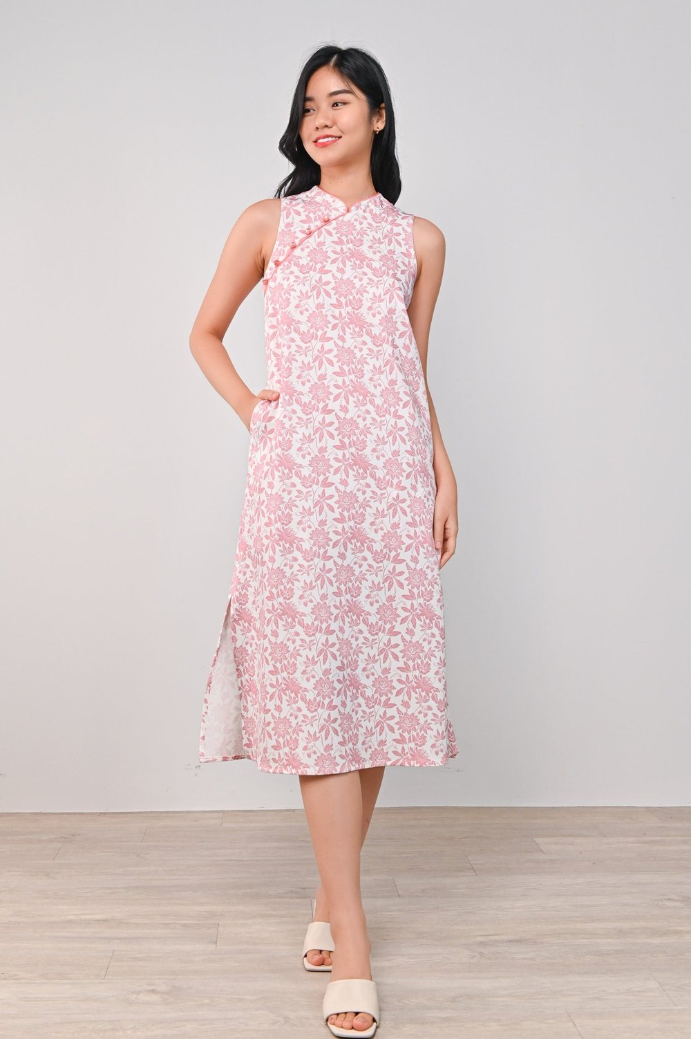 CAMY PINK SIDE-SLIT CHEONGSAM