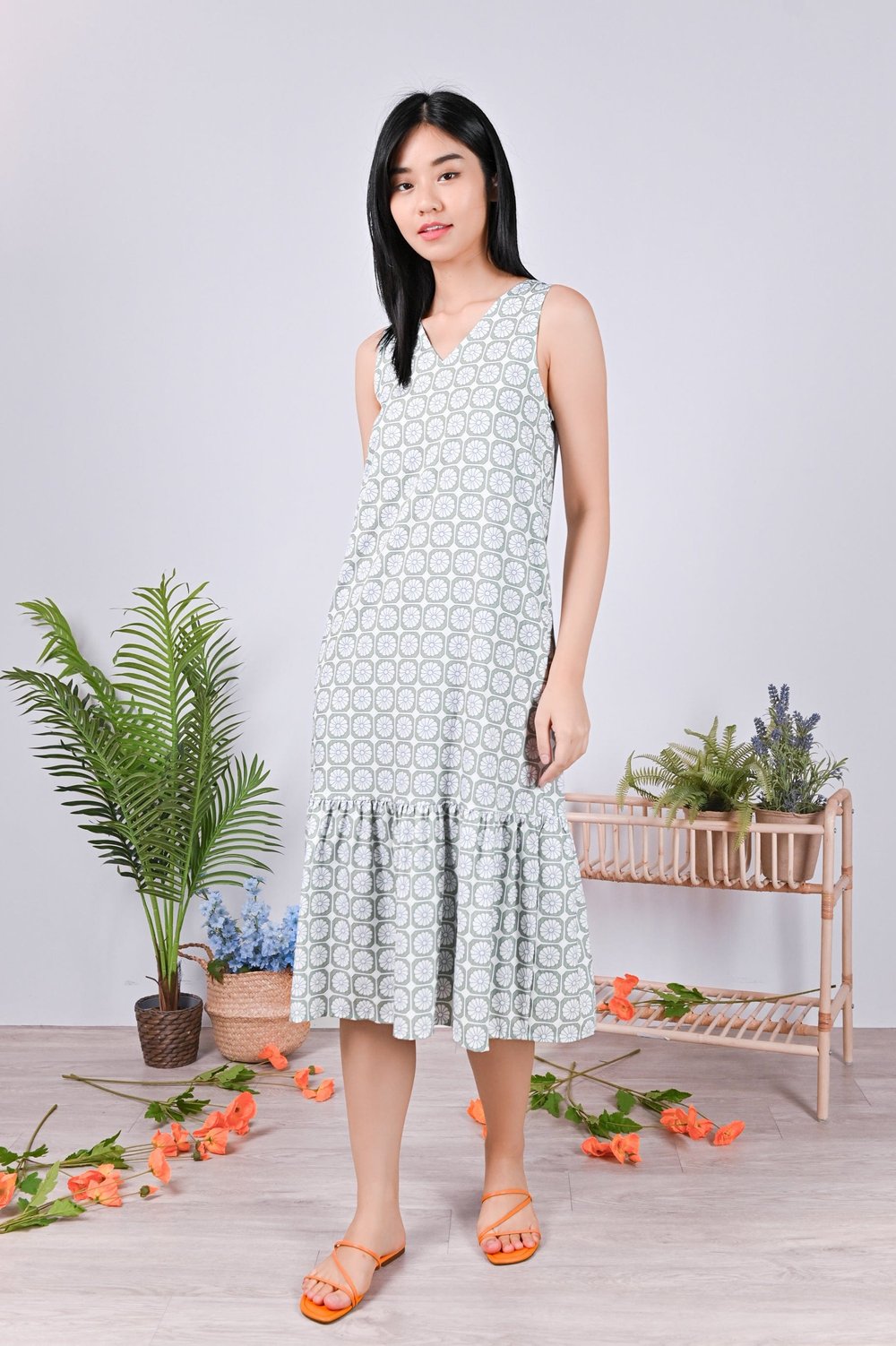TUTU KUEH SLEEVELESS DROPWAIST MIDI DRESS