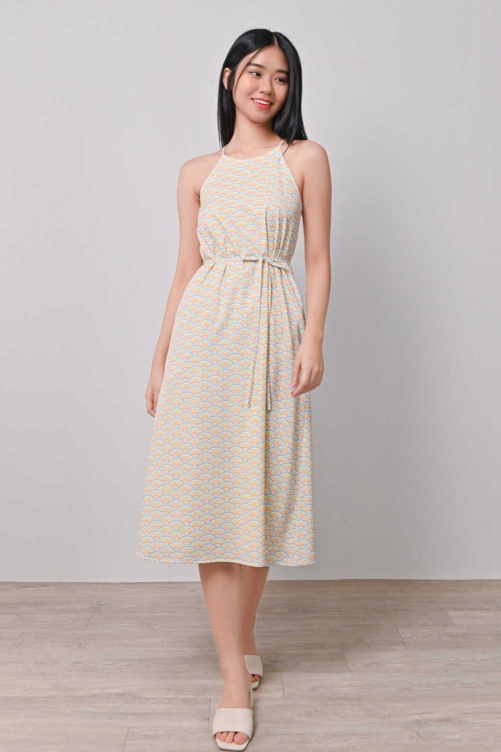 UMI MELON HIGH-NECK CUT-IN DRESS UMI MELON HIGH-NECK CUT-IN DRESS