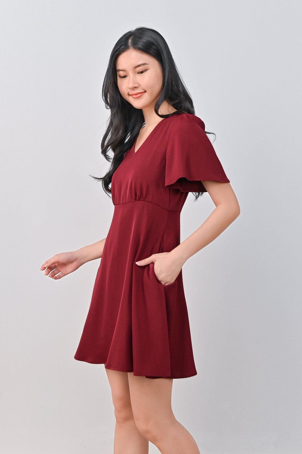 DONELLA V-NECK DRESS-ROMPER IN RED DONELLA V-NECK DRESS-ROMPER IN RED