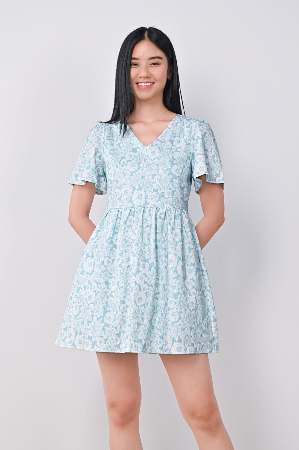 TIFFANY BLOOMS V-NECK DRESS-ROMPER TIFFANY BLOOMS V-NECK DRESS-ROMPER