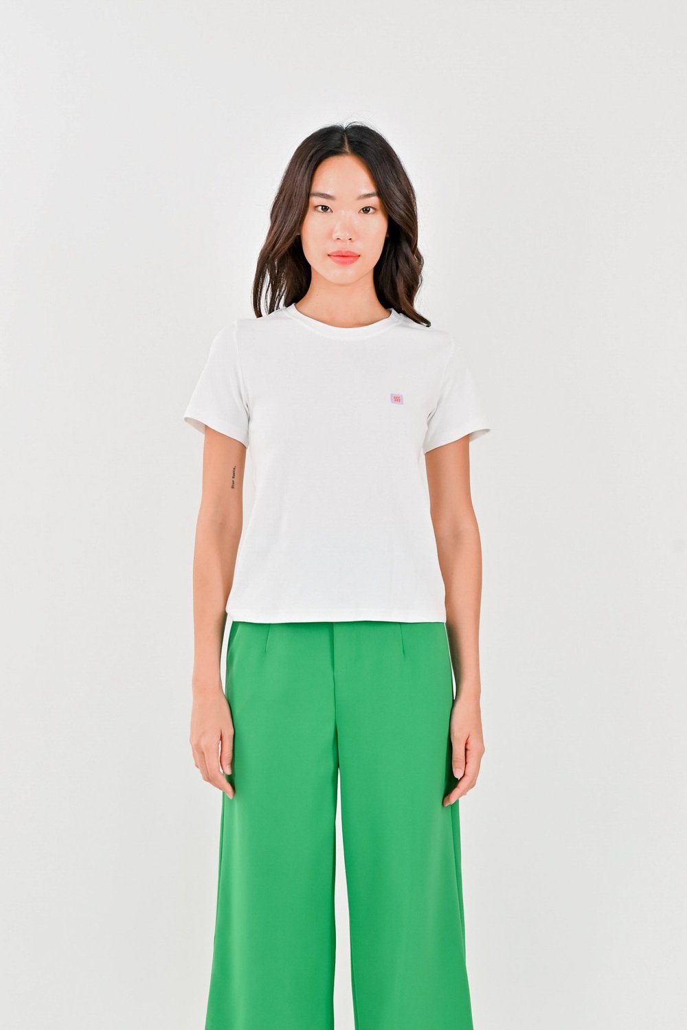 AWE LADIES' LOGO TEE IN WHITE