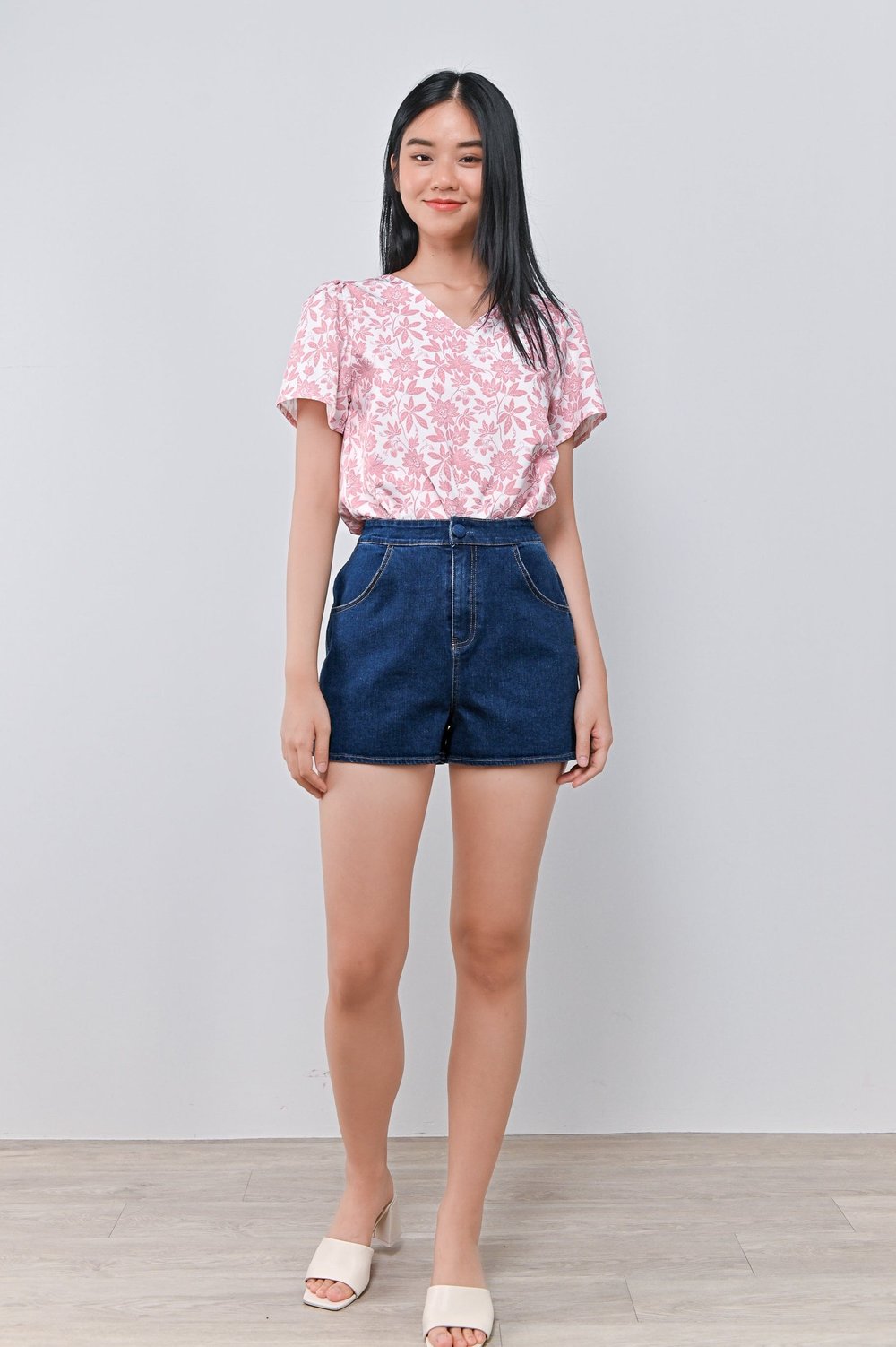 CAMY PINK SLEEVED TOP CAMY PINK SLEEVED TOP