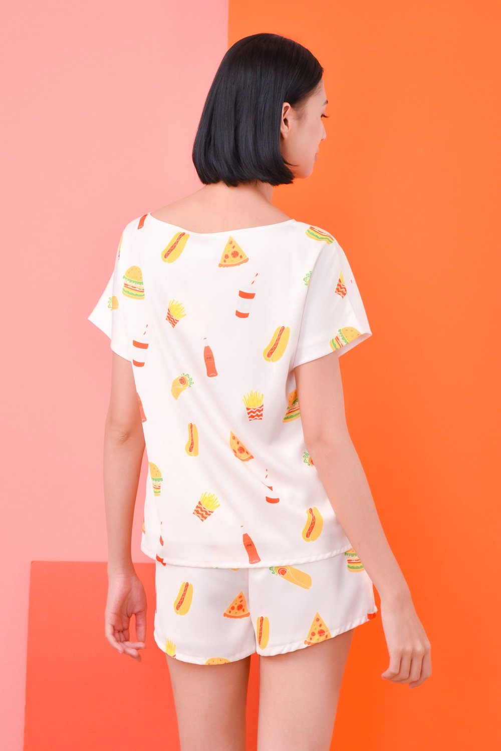 FAST FOOD SLEEVED TOP FAST FOOD SLEEVED TOP