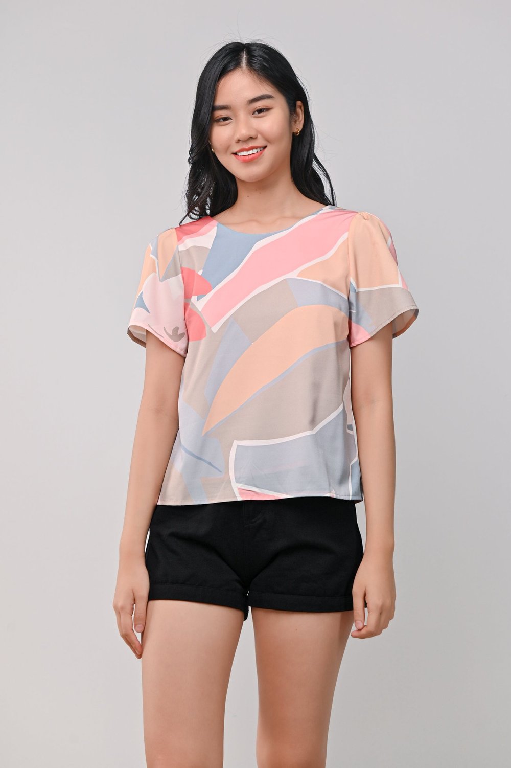 FLOURISHING FLOWERS SLEEVED TOP