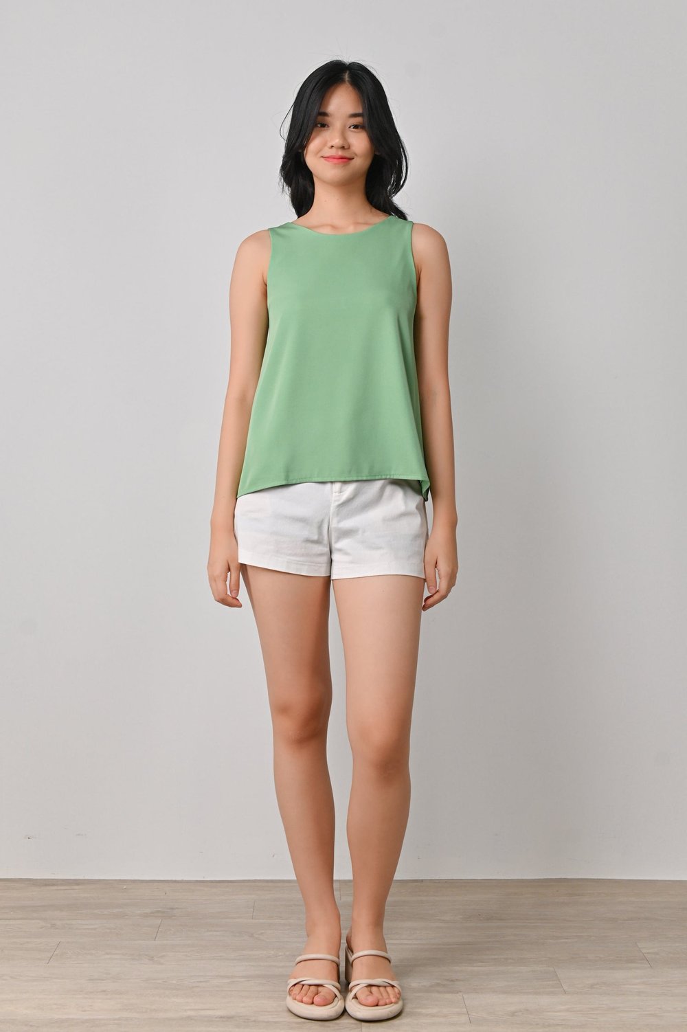 HAZEL TWO-WAY TOP IN MELON GREEN HAZEL TWO-WAY TOP IN MELON GREEN