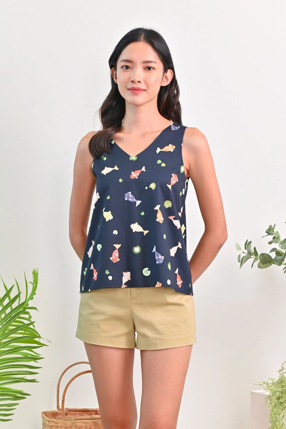 LUCKY KOI TWO-WAY TOP IN NAVY