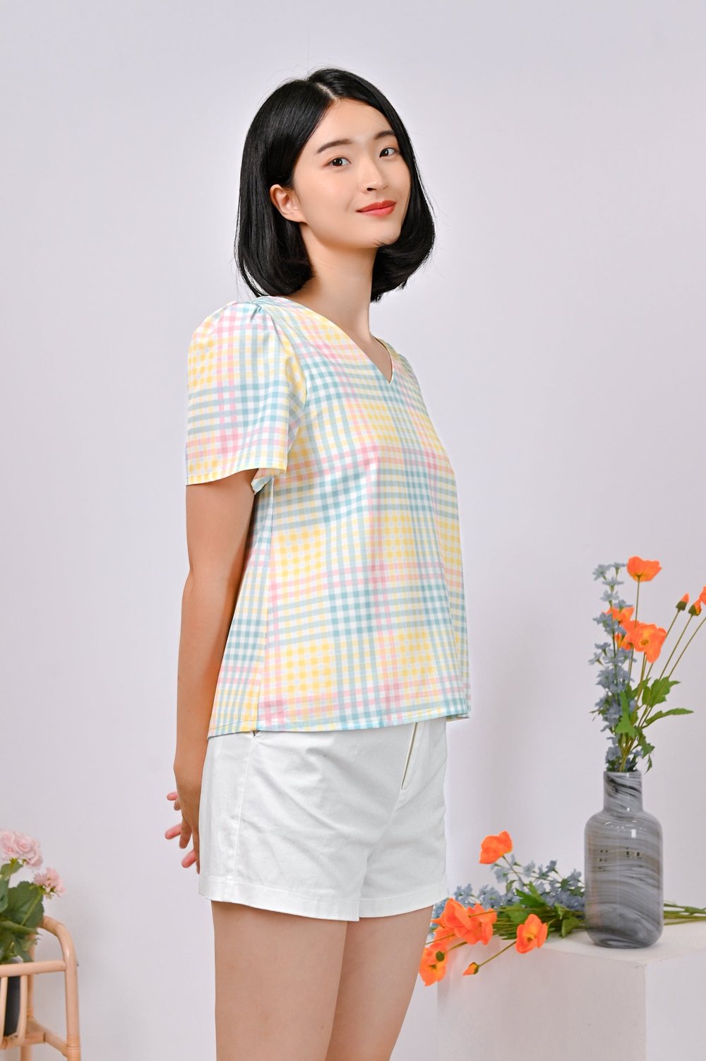 RAINBOW PLAID SLEEVED TOP