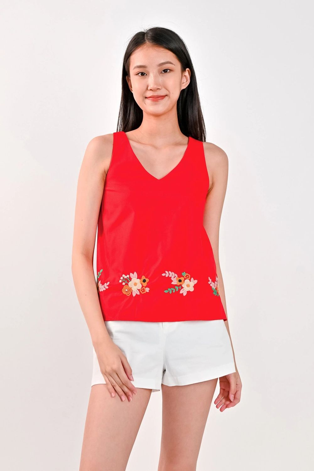 ROYA EMBROIDERY TOP IN RED