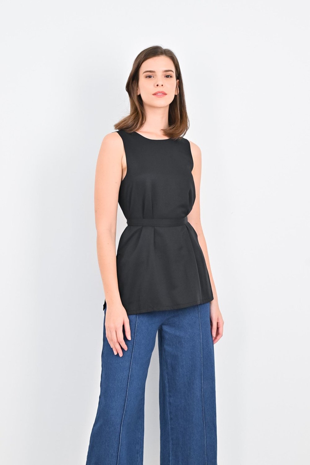 SHERRI SLIT TUNIC IN BLACK