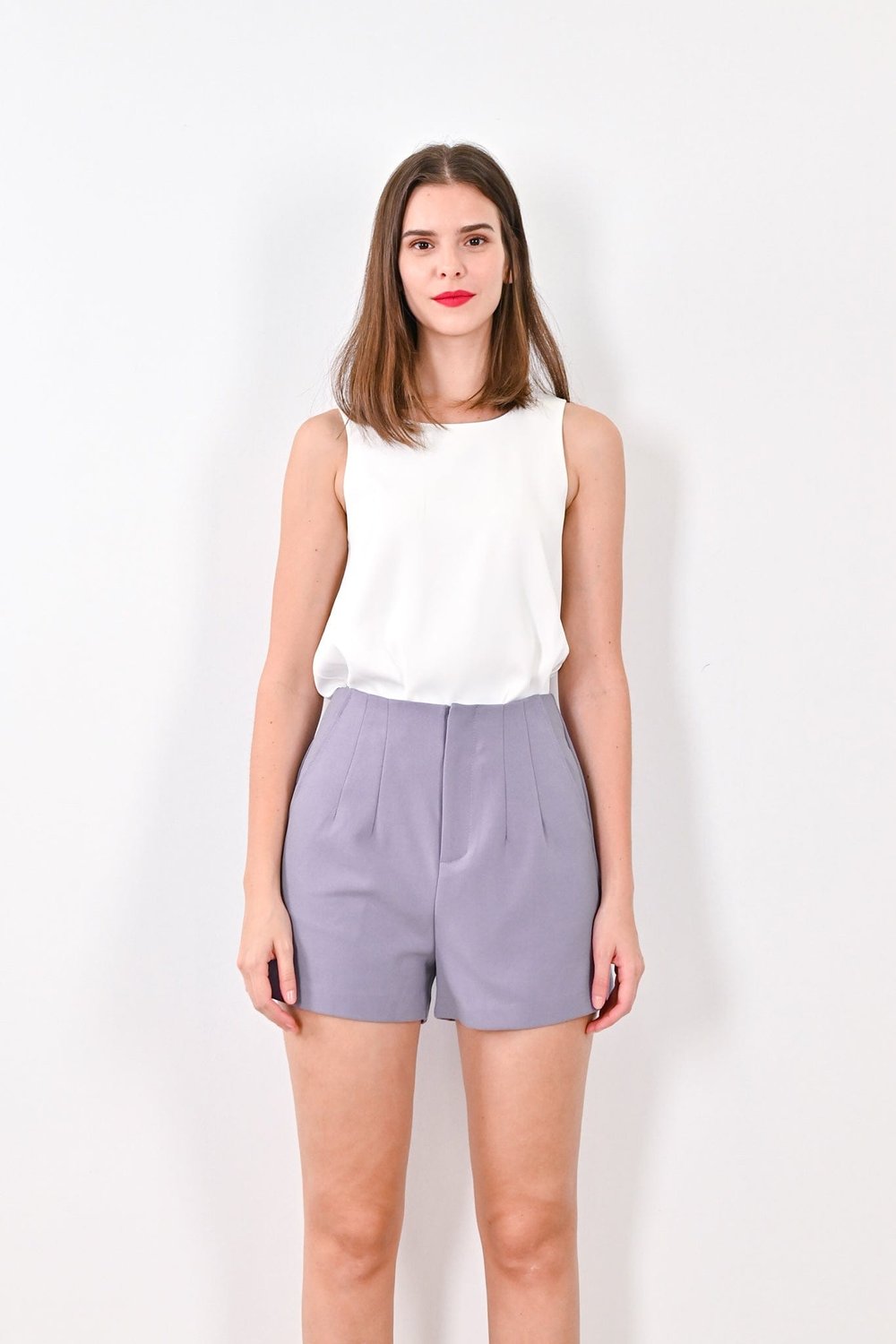SUEE PLEAT SHORTS IN LAVENDER
