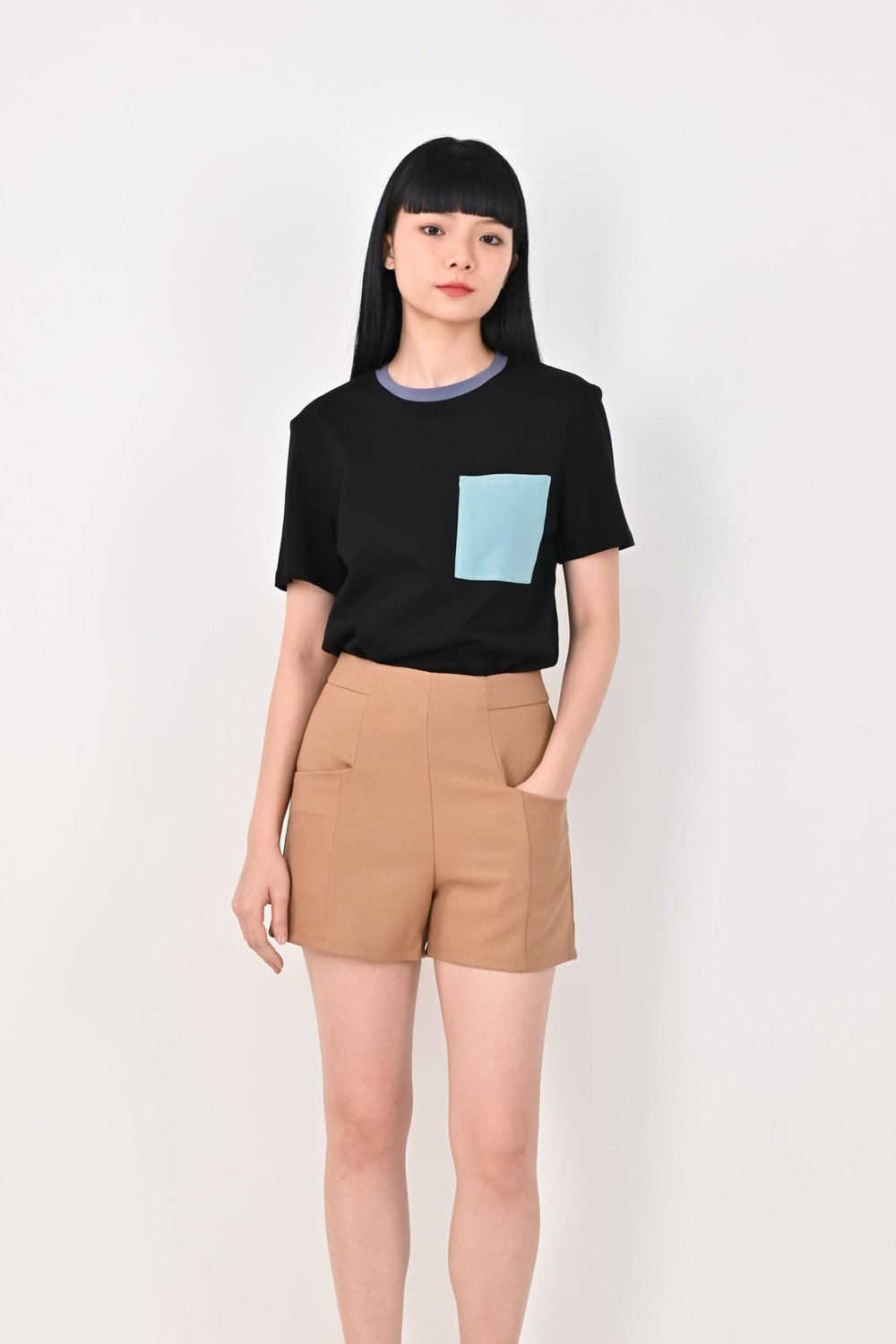 TREVOR COLOURBLOCK TEE IN BLACK