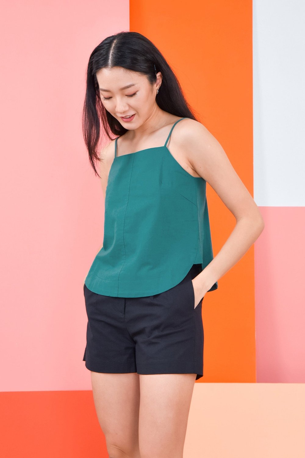 ZSOKA SPAG TOP IN GREEN