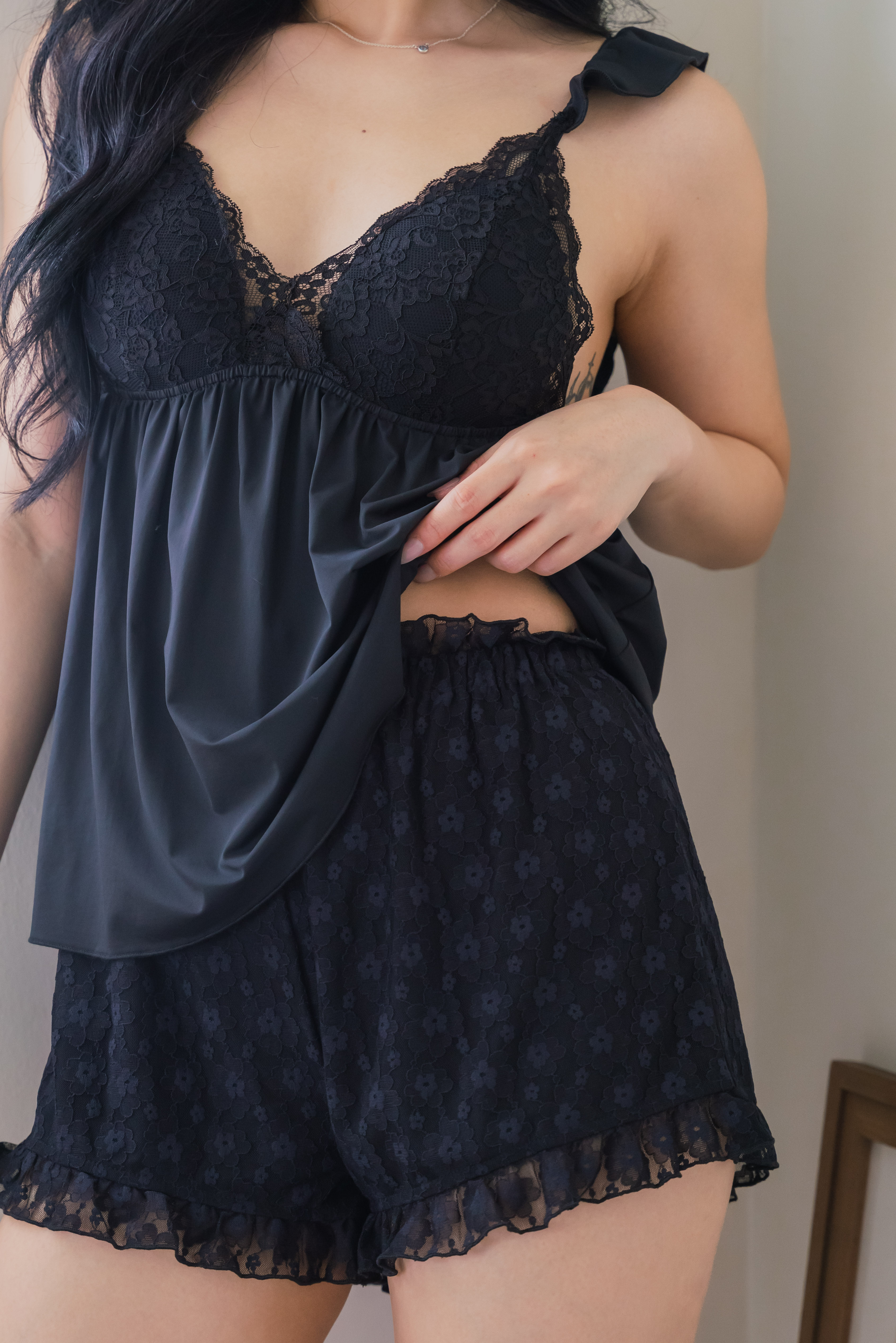 CASSIA Flutter Sleeve 2 Pcs Set Sleepwear (Dusk Black)