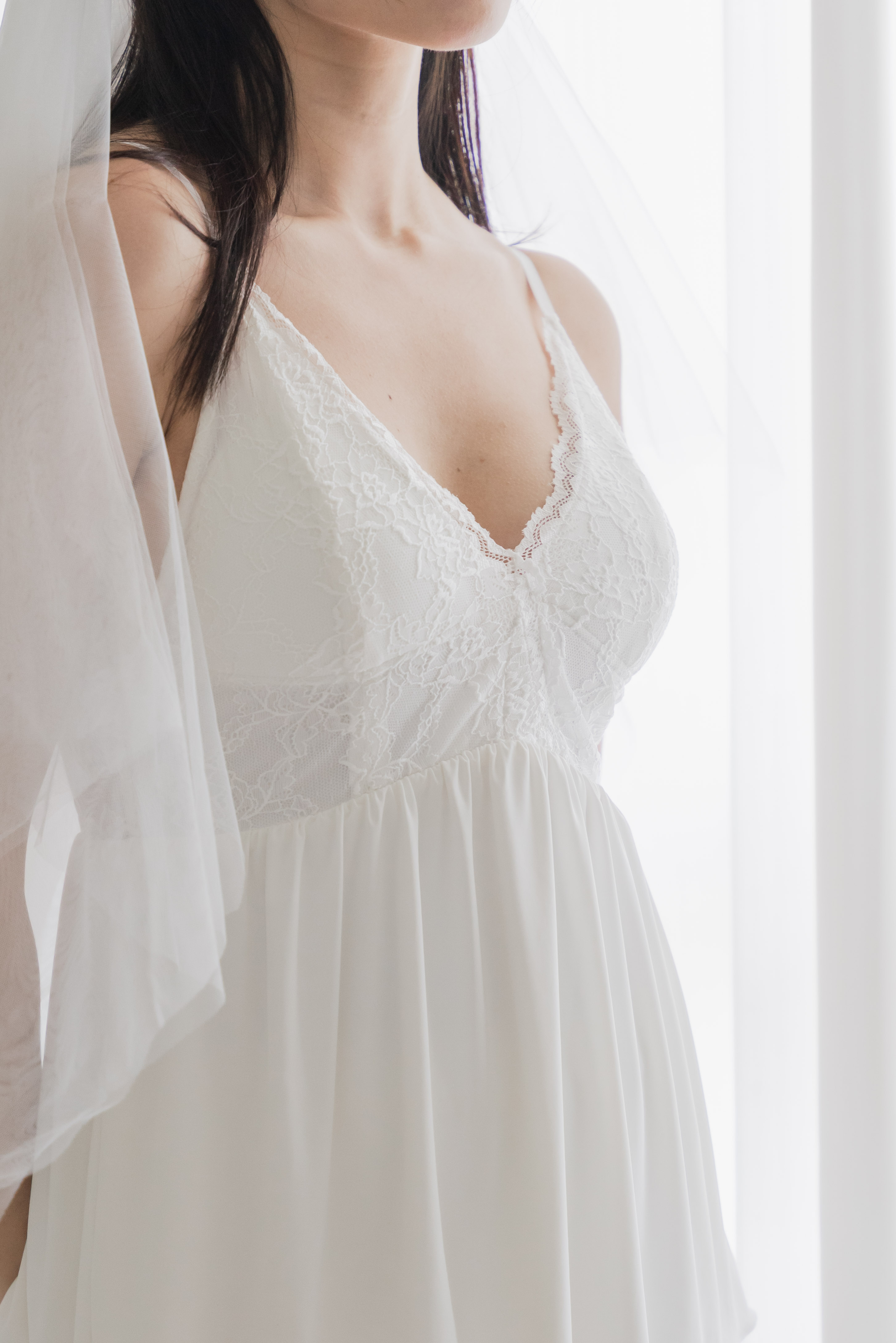 ELISE Laced V Neck 2 Pcs Set (Cloud White)
