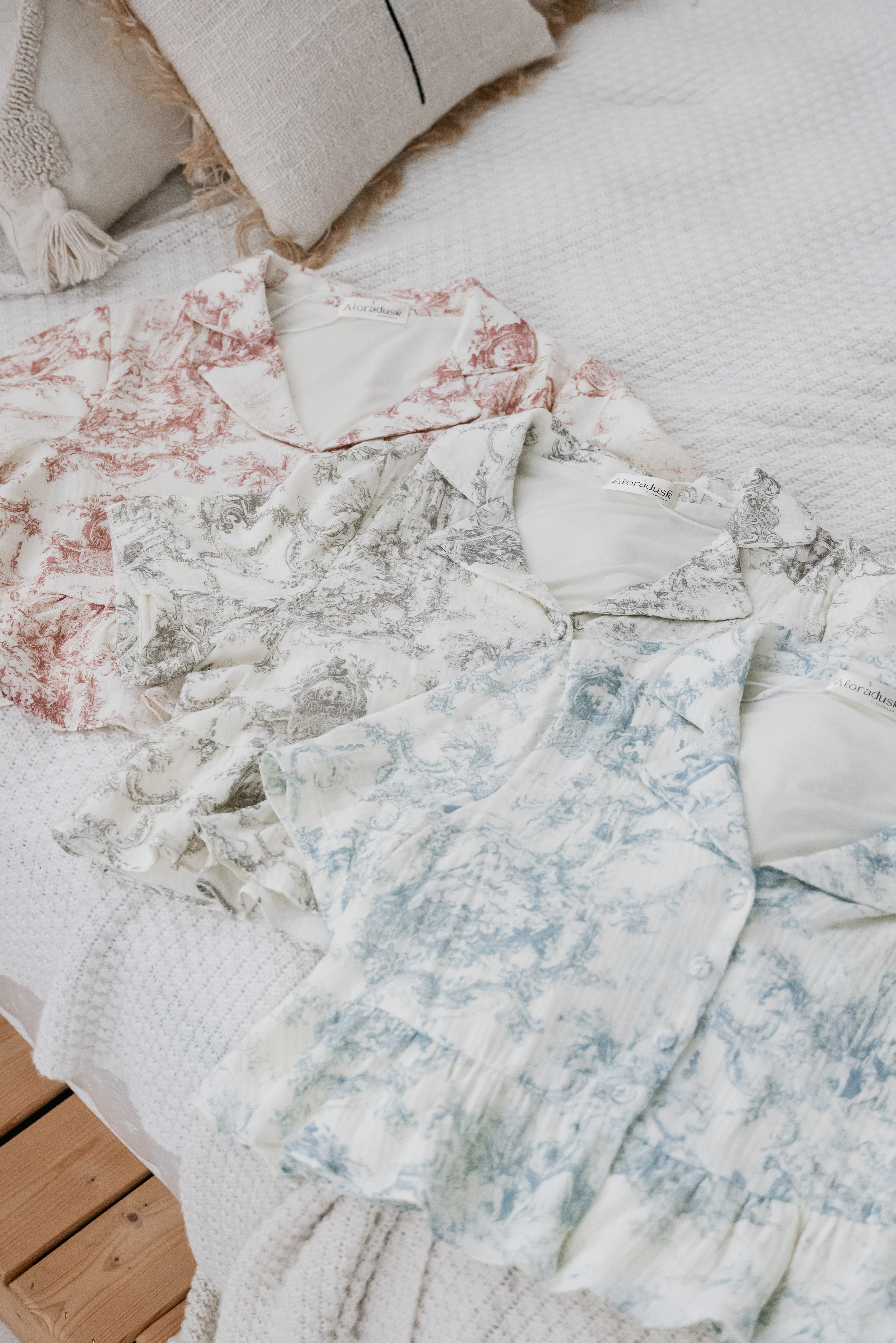 CLAIRE Toile Sleeved 2Pcs Set Sleepwear