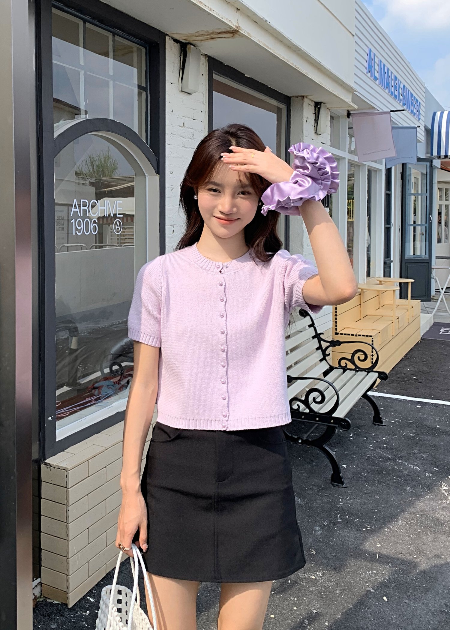 (DEFECT) Pearl Buttoned Knit Top in Yam