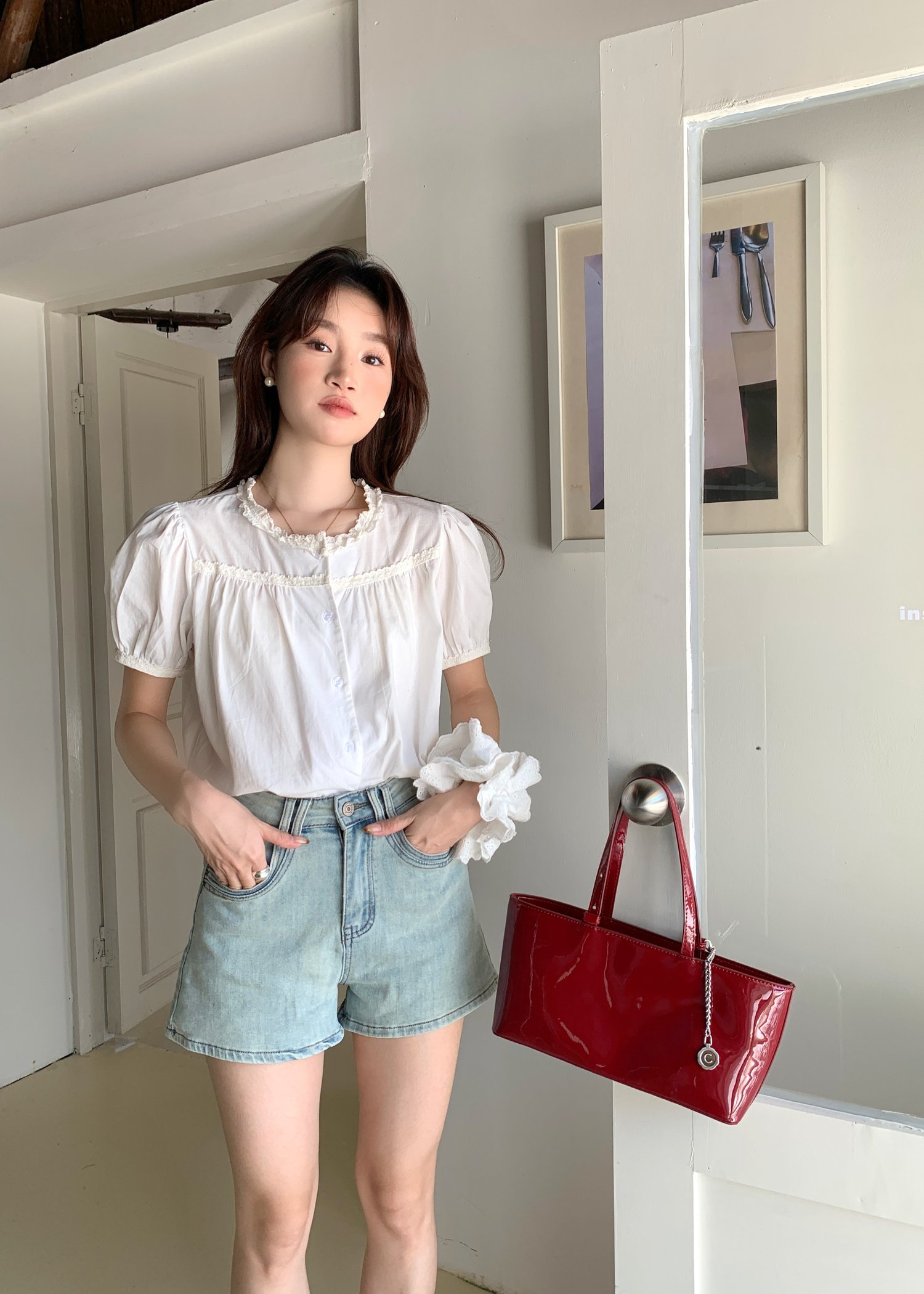 (DEFECT) Lovfee Lace Buttoned Blouse in White