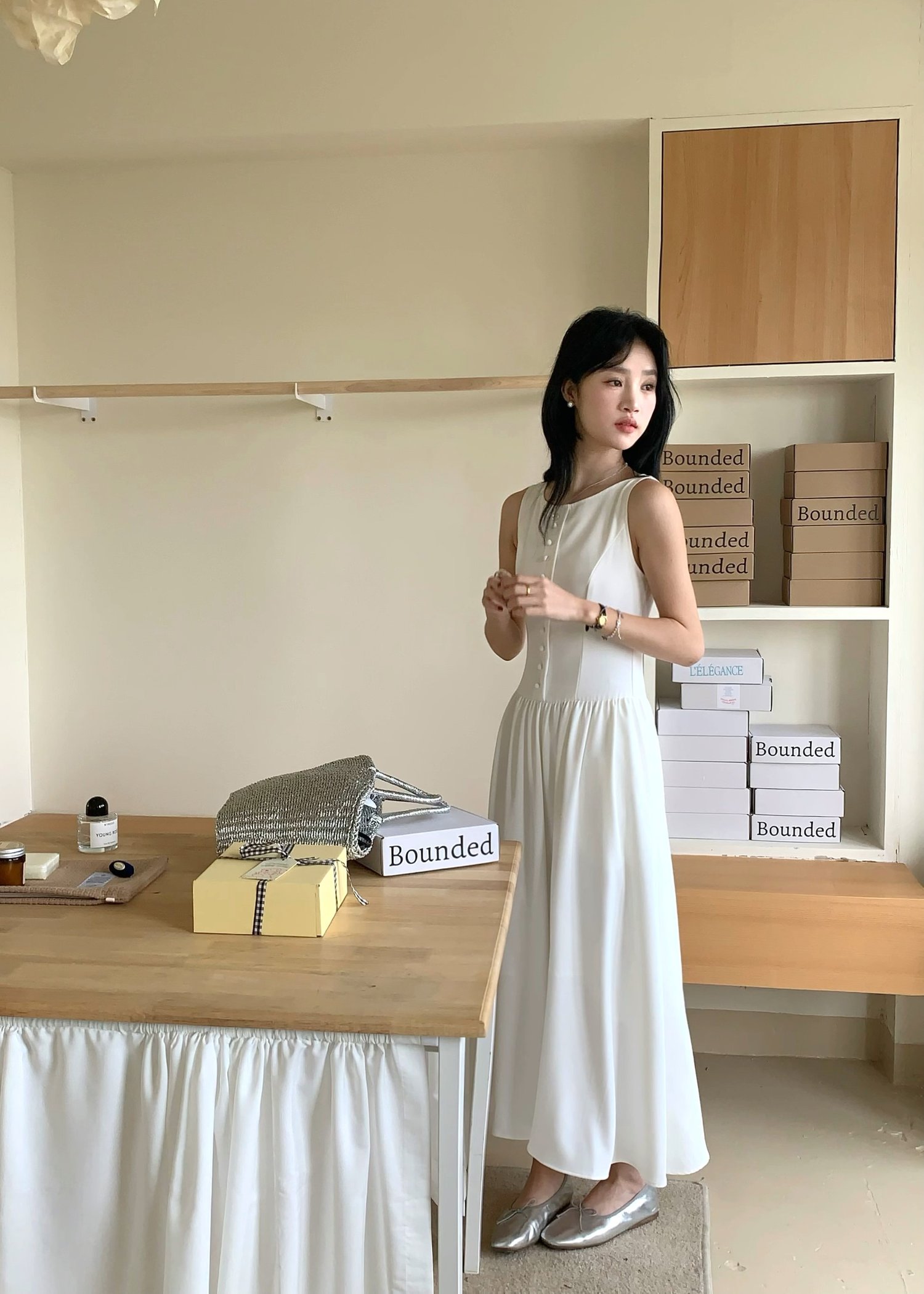 (DEFECT) Diana Fleur Maxi Dress in White