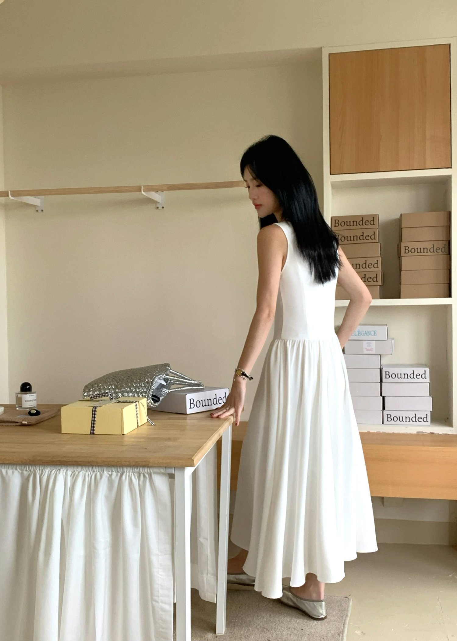 (DEFECT) Diana Fleur Maxi Dress in White
