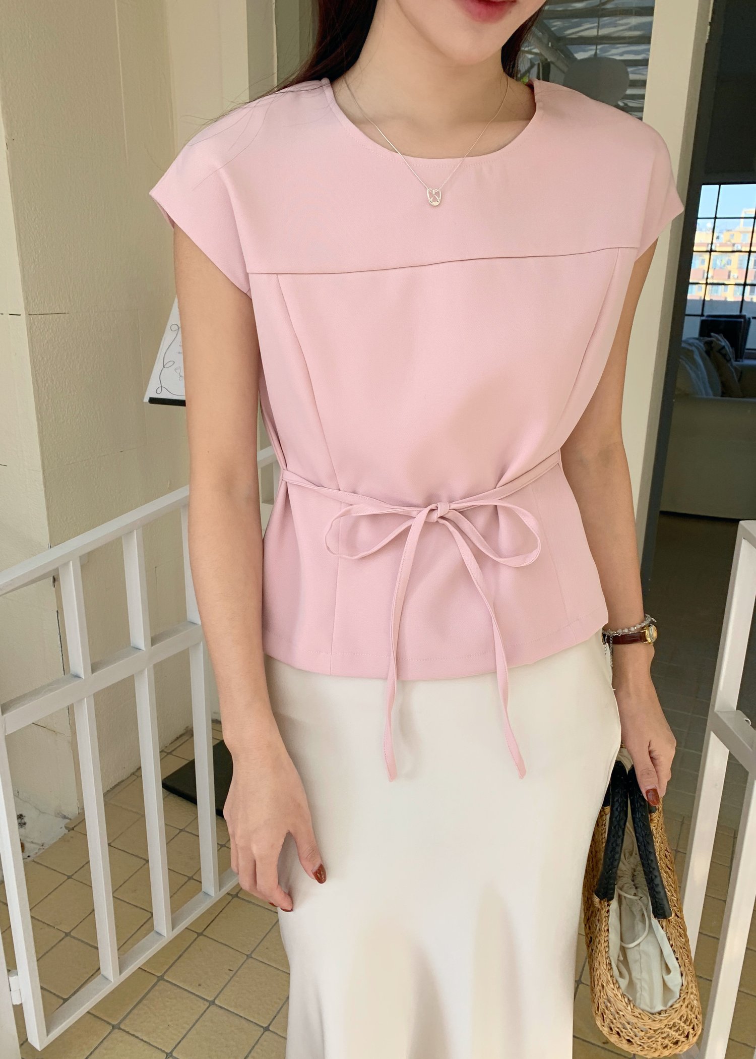 (DEFECT) Joanna Flare Blouse in Nude Pink
