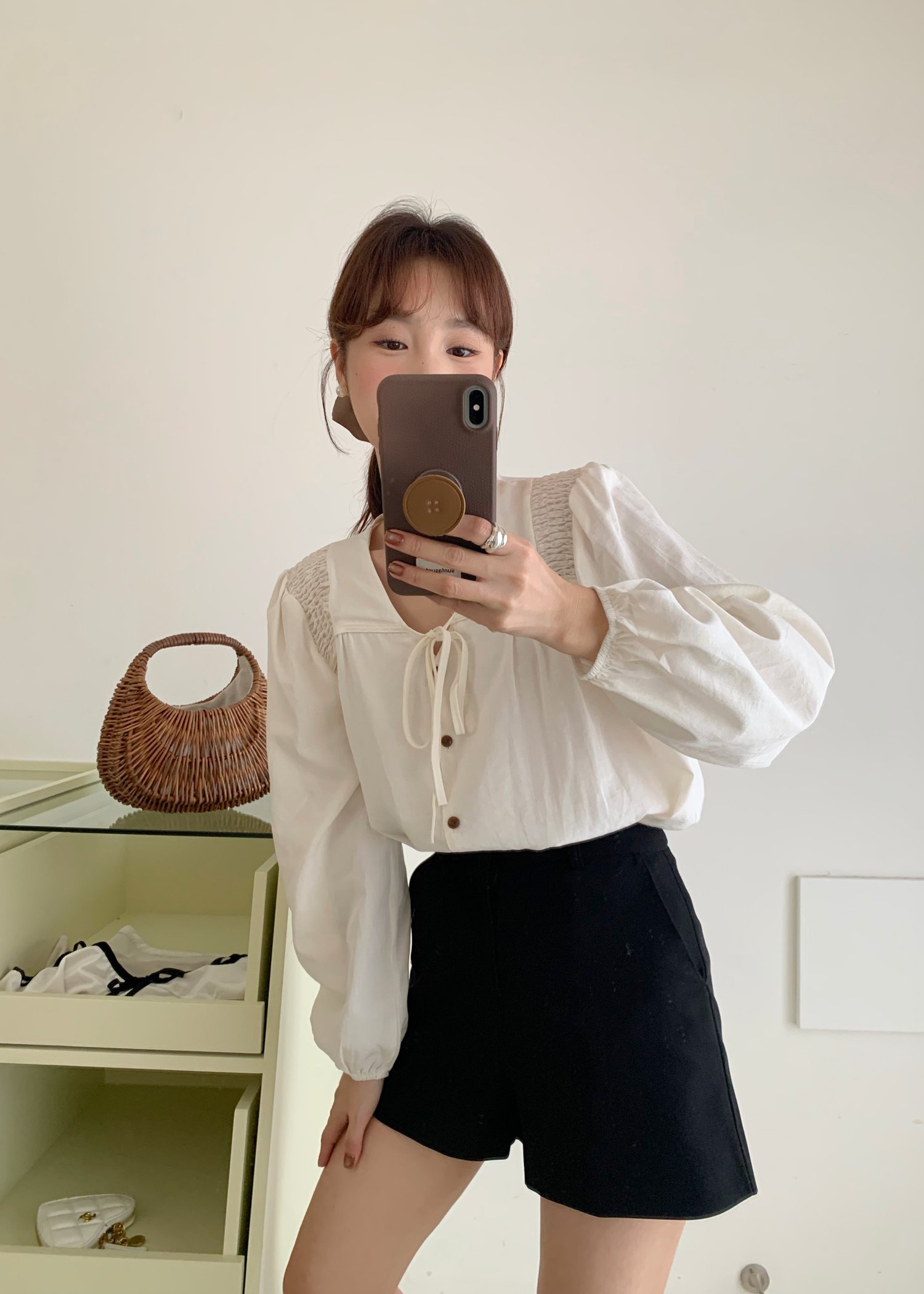 (DEFECT) Gracie Puffy Long Sleeve Blouse in Apricot