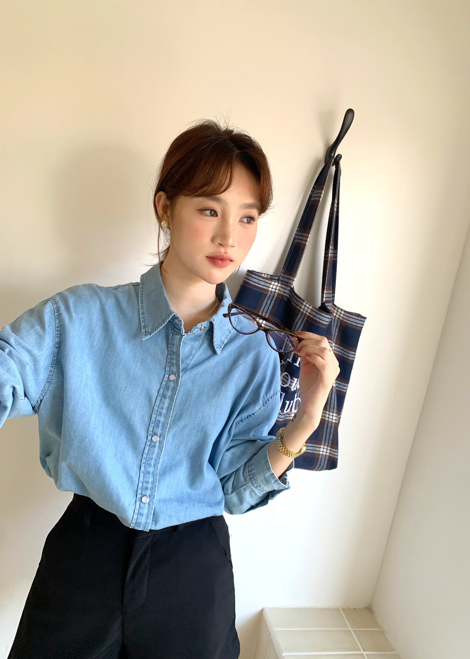 (DEFECT) 90s Casual Denim Blouse in Blue