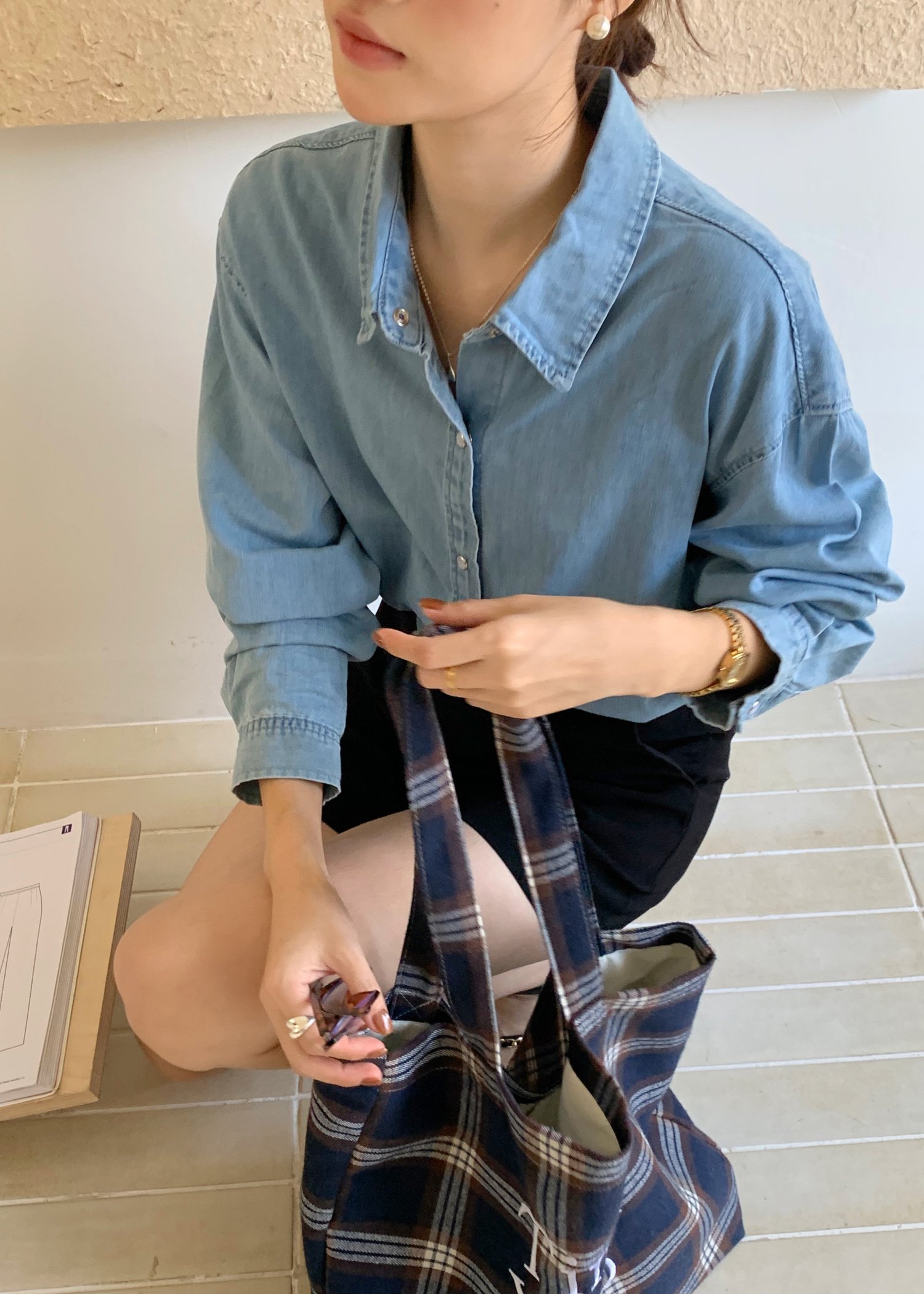 (DEFECT) 90s Casual Denim Blouse in Blue