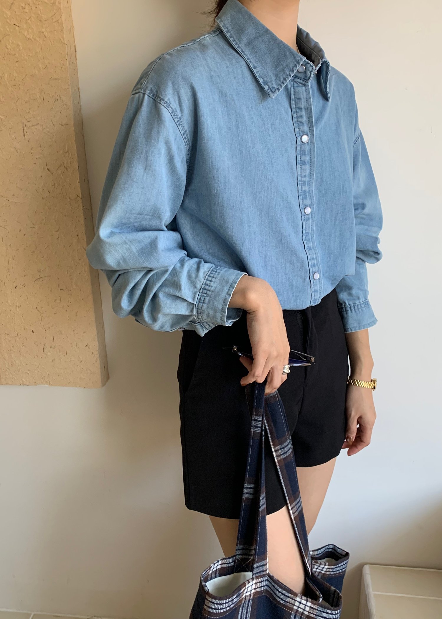 (DEFECT) 90s Casual Denim Blouse in Blue