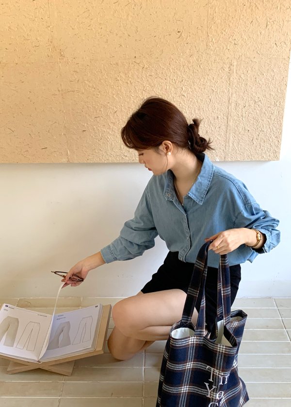 90s Casual Denim Blouse in Blue