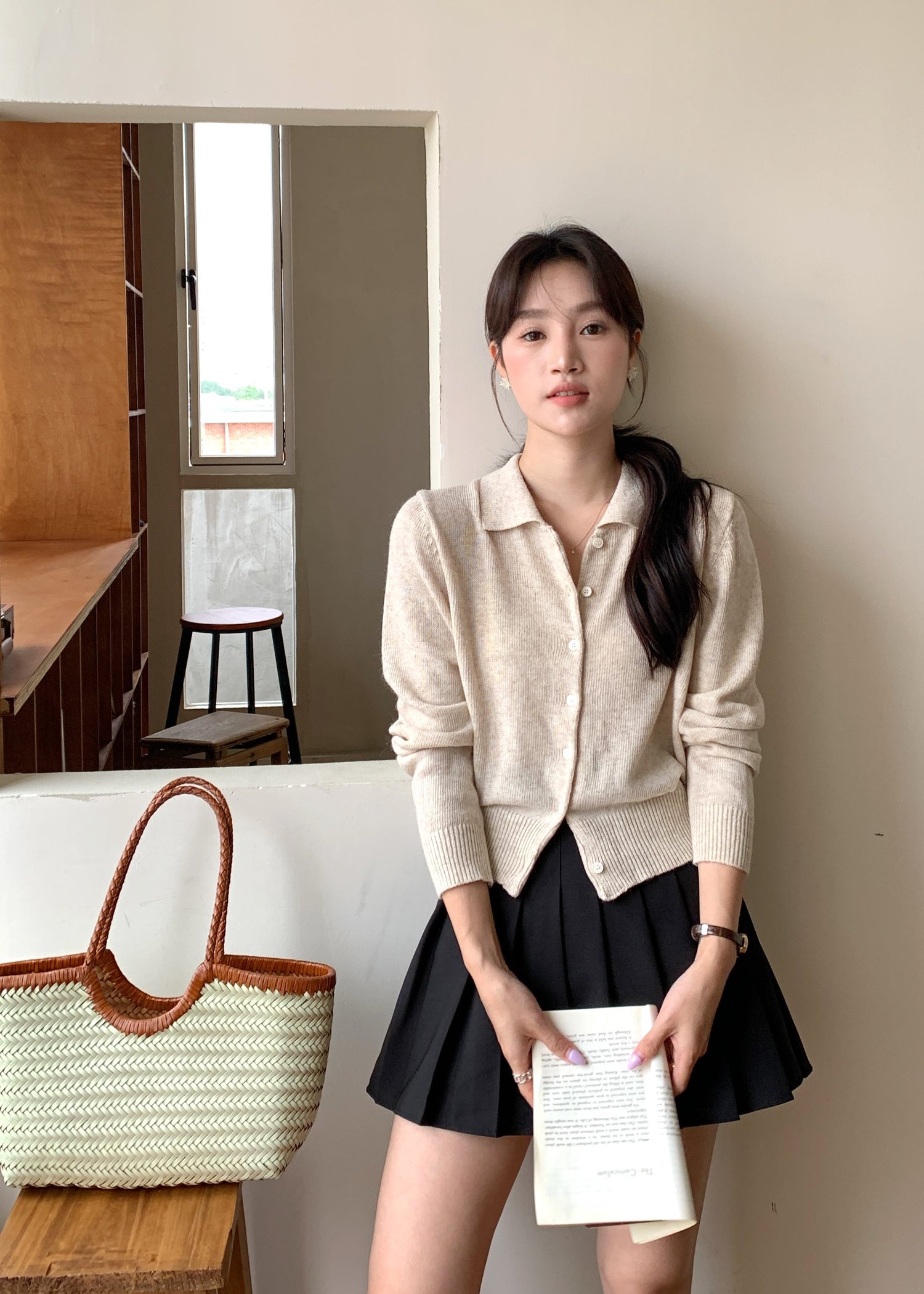 Hestie Basic Cardigan in Oat