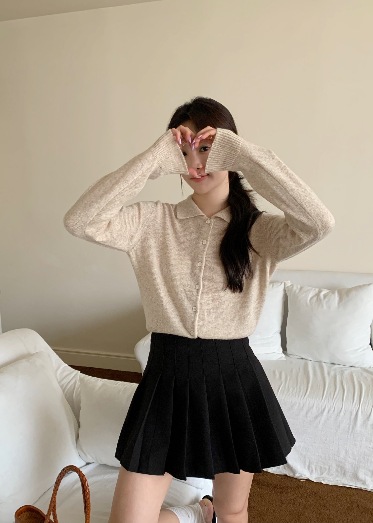 Hestie Basic Cardigan in Oat