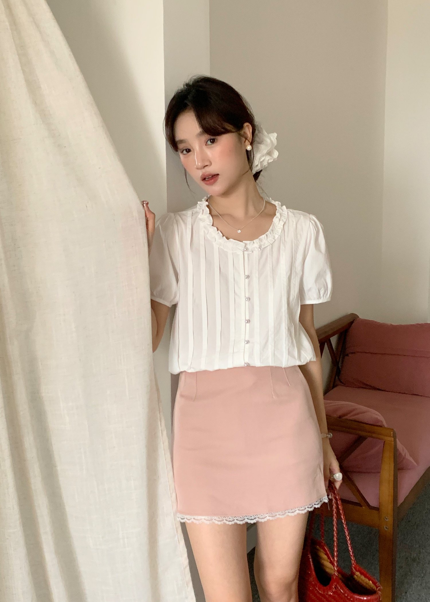 Anne Pearl Buttoned Blouse in White